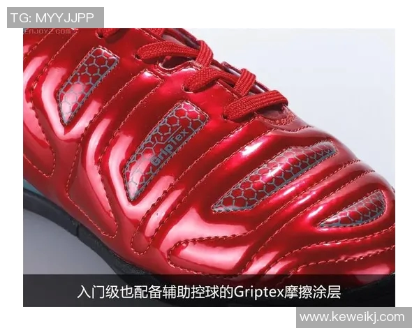 足球明星化身抓龙高手与老头展开奇妙冒险之旅